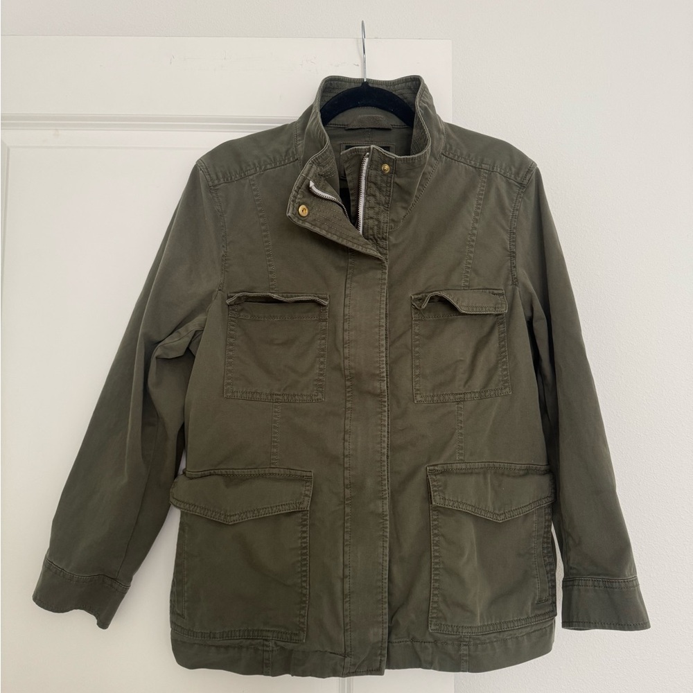 Banana Republic women’s green utility cargo style jacket coat size large petite